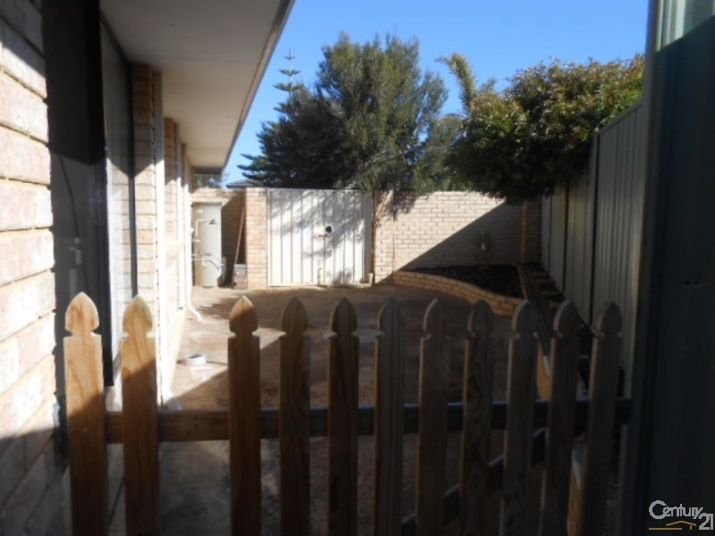 16 Namoi Turn, Merriwa WA 6030