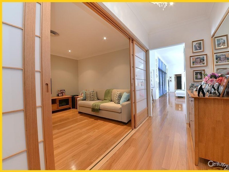 4 Somerly Drive, Clarkson WA 6030