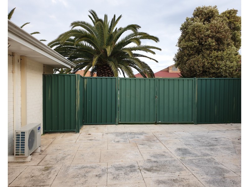 44 Savona Grove, Mindarie WA 6030