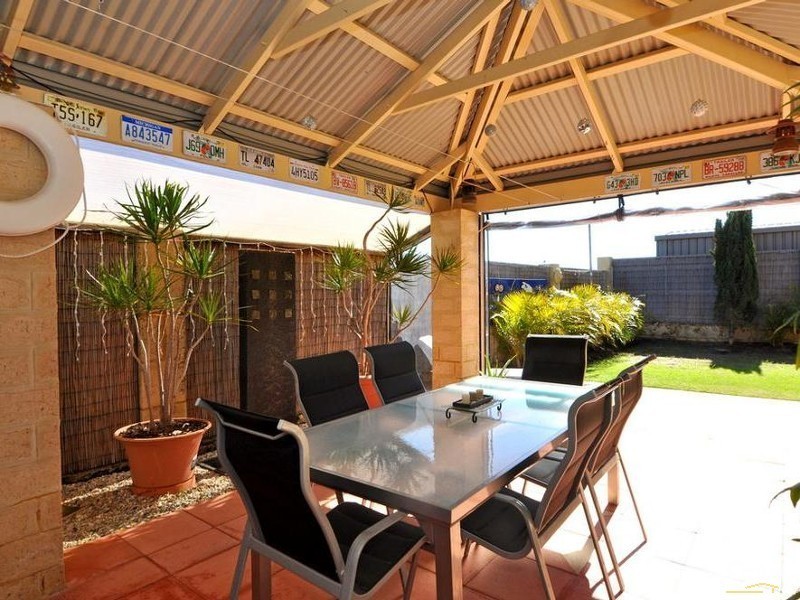 3 Bantry Bend, Mindarie WA 6030