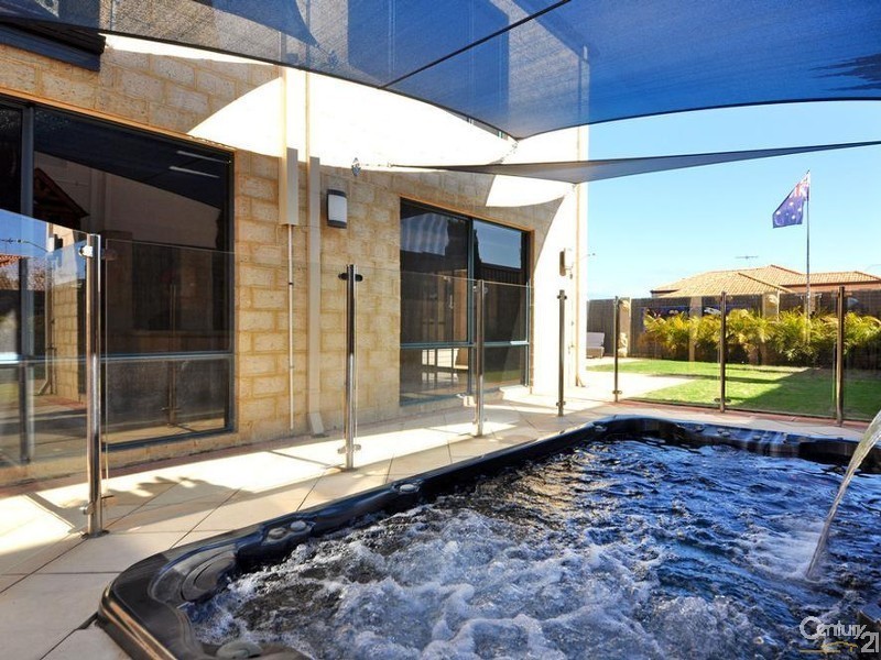 3 Bantry Bend, Mindarie WA 6030