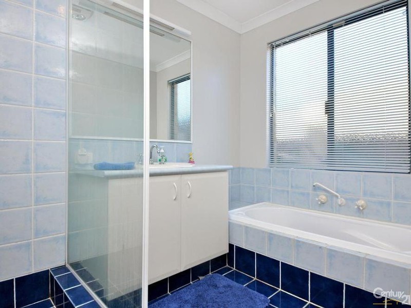 3 Bantry Bend, Mindarie WA 6030