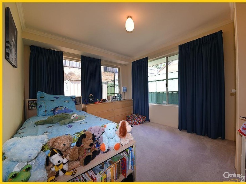 11 Manta Pass, Mindarie WA 6030