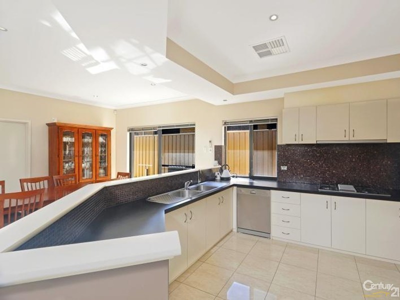 54 Tullow Gardens, Darch WA 6065