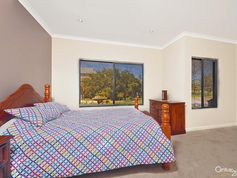 54 Tullow Gardens, Darch WA 6065