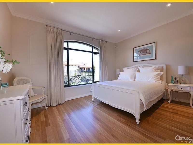 46 Mariners View, Mindarie WA 6030