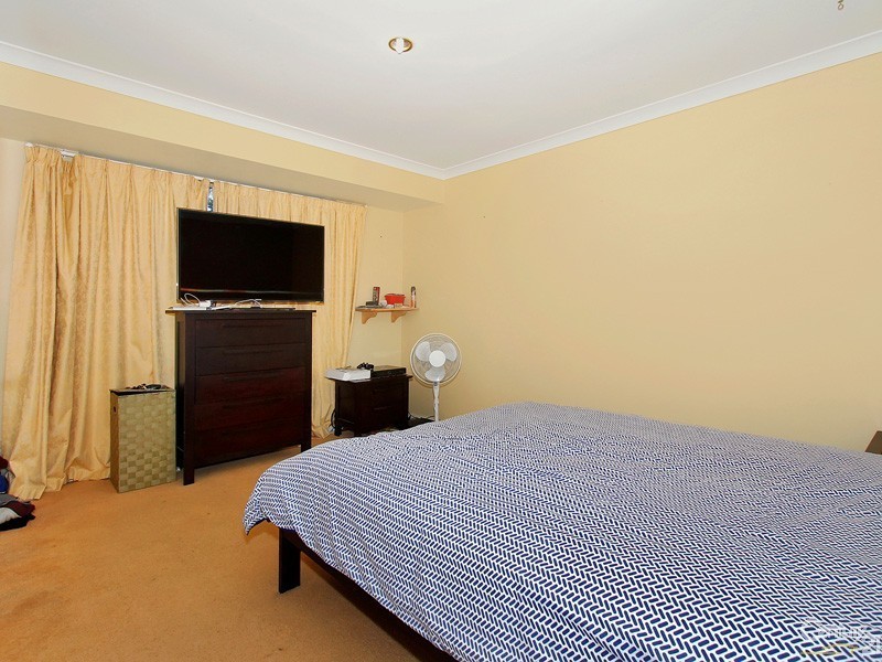 8 Glebe Close, Mindarie WA 6030