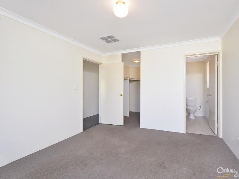 49 Jenolan Way, Merriwa WA 6030