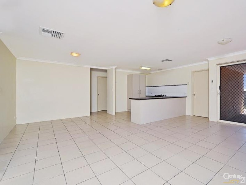 49 Jenolan Way, Merriwa WA 6030