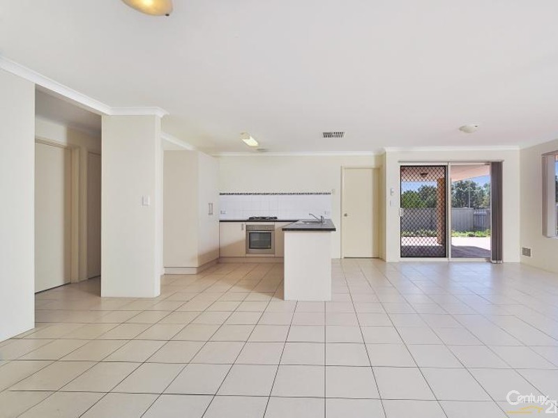 49 Jenolan Way, Merriwa WA 6030