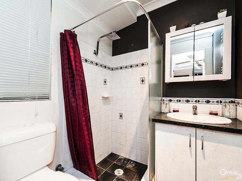 1 Tetbury Road, Butler WA 6036