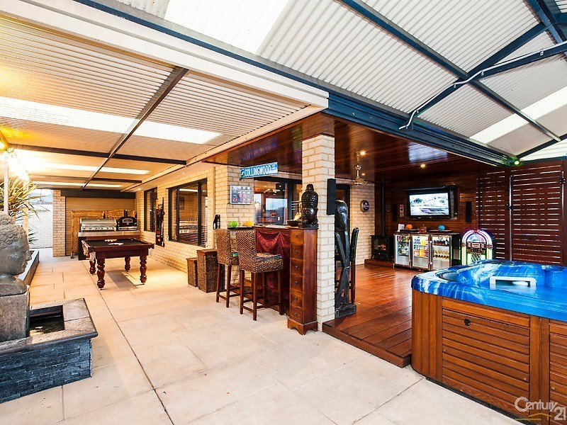 1 Tetbury Road, Butler WA 6036