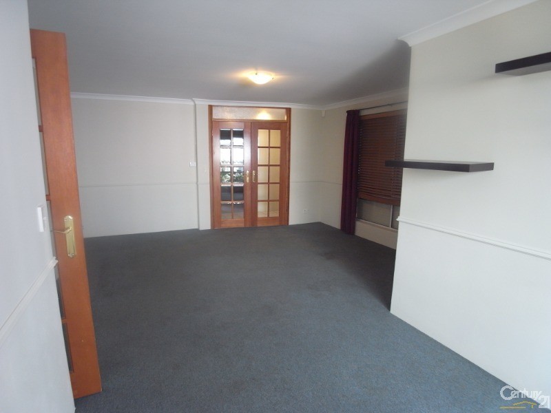 6 Harcus Retreat, Merriwa WA 6030