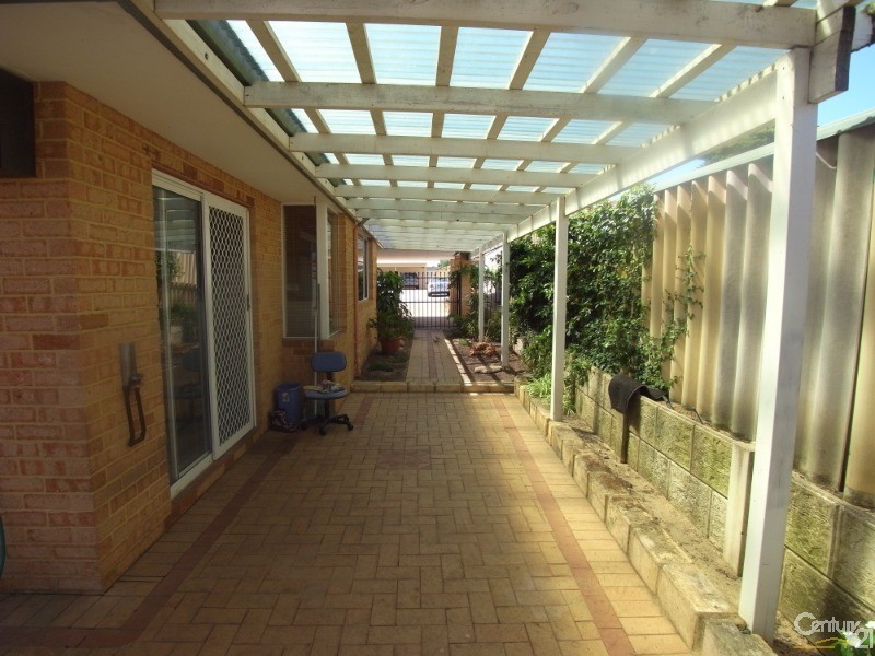 6 Harcus Retreat, Merriwa WA 6030