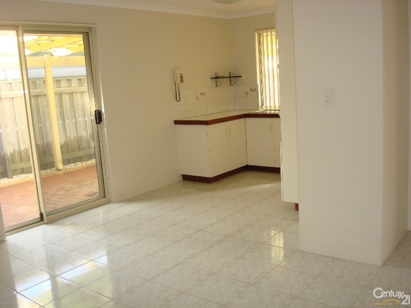 6A Whitby Close, Mindarie WA 6030