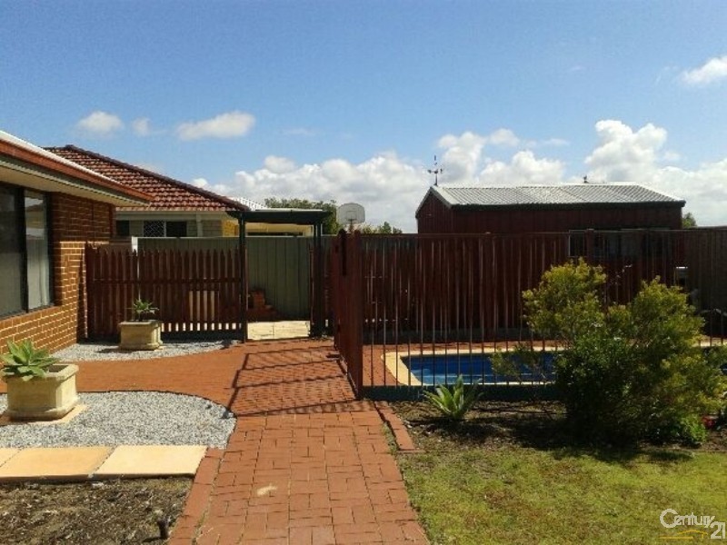 6 Mayne Way, Merriwa WA 6030