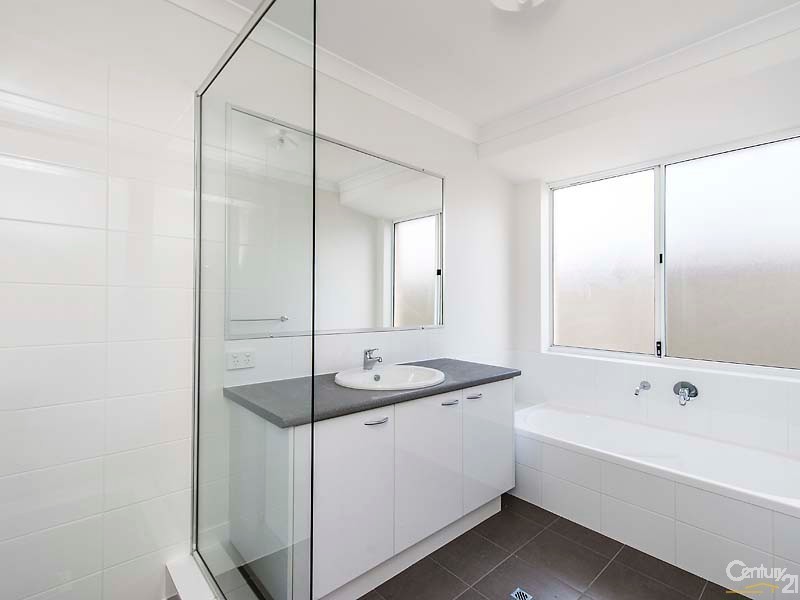 20 Parkland Drive, Yanchep WA 6035