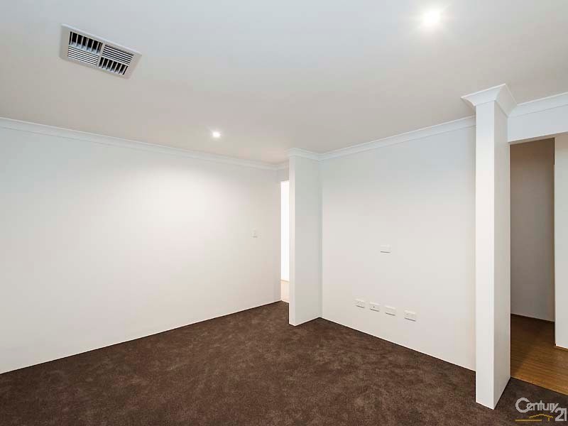 20 Parkland Drive, Yanchep WA 6035