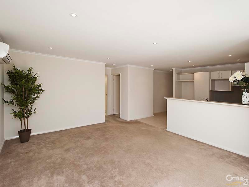 4 Emerson Turn, Clarkson WA 6030