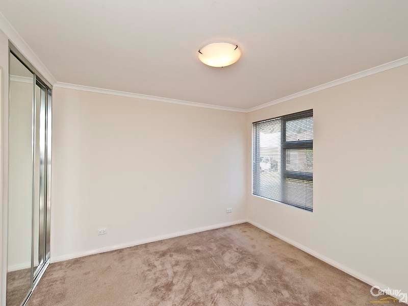 4 Emerson Turn, Clarkson WA 6030