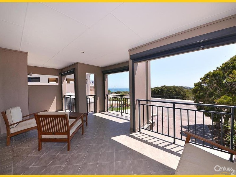 76 Kinsale Drive, Mindarie WA 6030