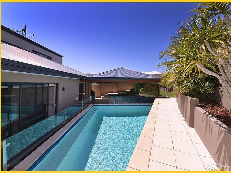 76 Kinsale Drive, Mindarie WA 6030
