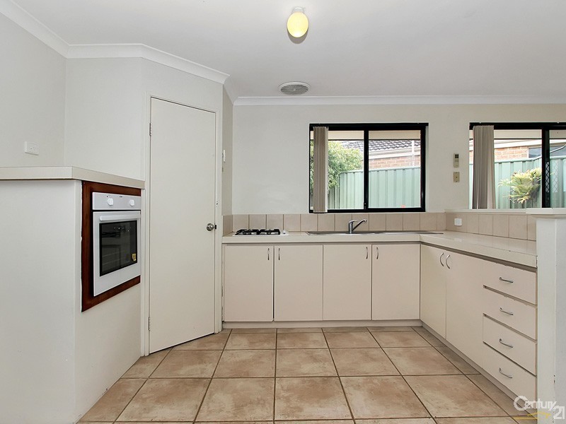 16 Namoi Turn, Merriwa WA 6030