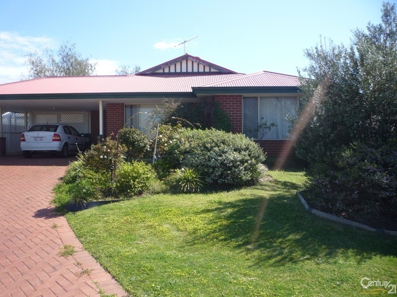 11 Hunn Court, Quinns Rocks WA 6030