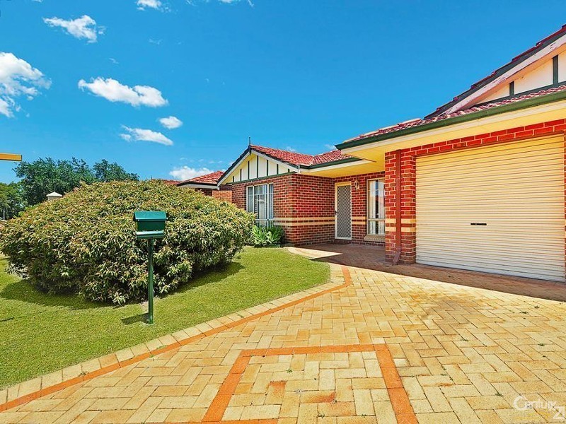 15 Waterside Crescent, Gwelup WA 6018