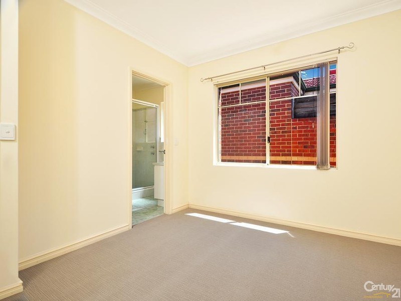 15 Waterside Crescent, Gwelup WA 6018