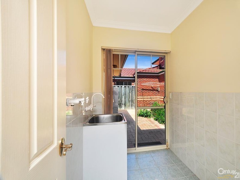 15 Waterside Crescent, Gwelup WA 6018