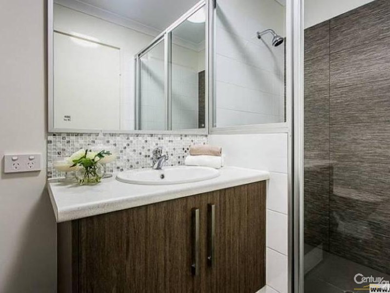 15 Broach Way, Alkimos WA 6038