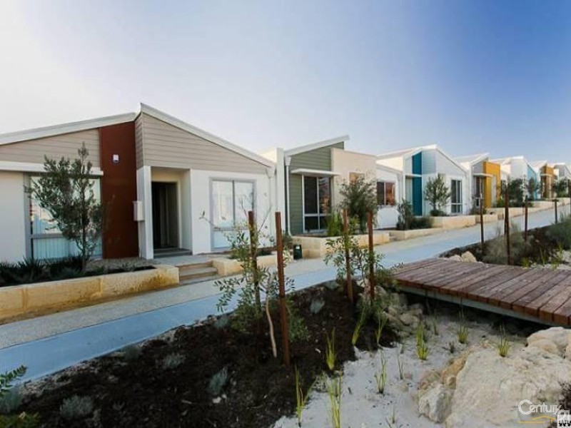 15 Broach Way, Alkimos WA 6038