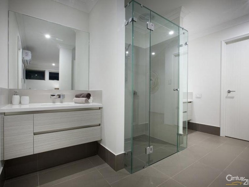 18 Hollington Boulevard, Alkimos WA 6038