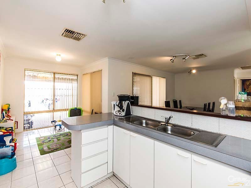 22 Seabrook Grove, Clarkson WA 6030