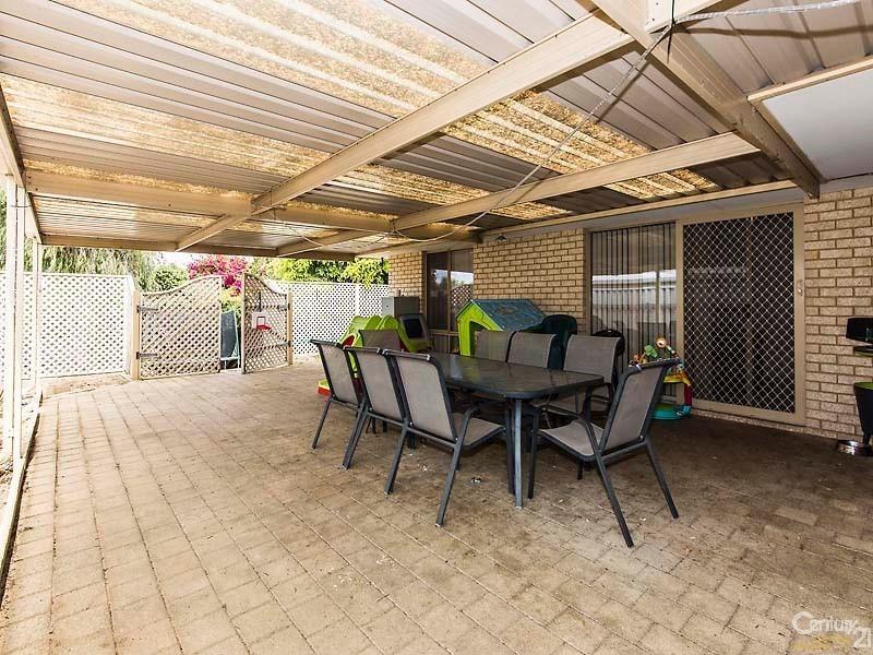 22 Seabrook Grove, Clarkson WA 6030
