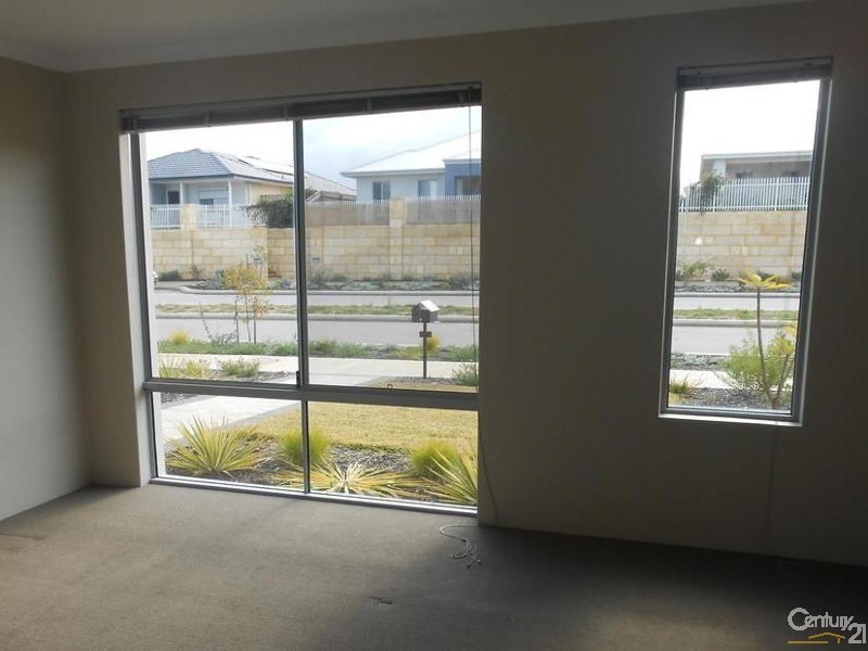 58 Zamia Rise, Yanchep WA 6035