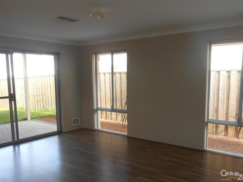 58 Zamia Rise, Yanchep WA 6035