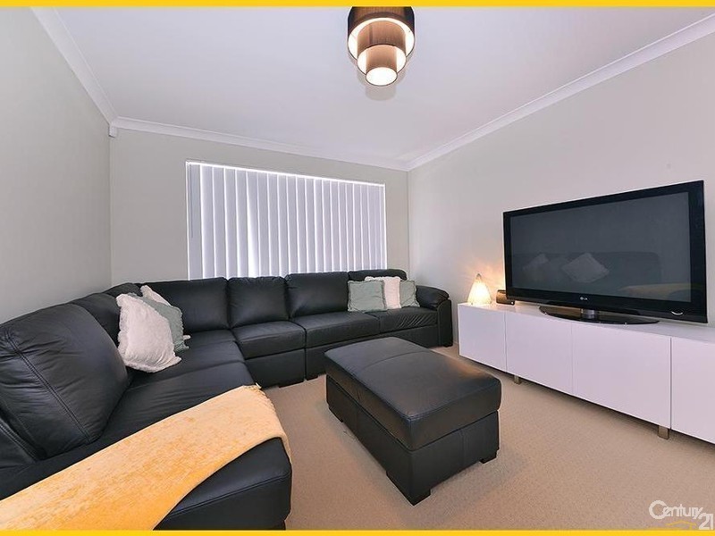 38 Investigator Parade, Jindalee WA 6036