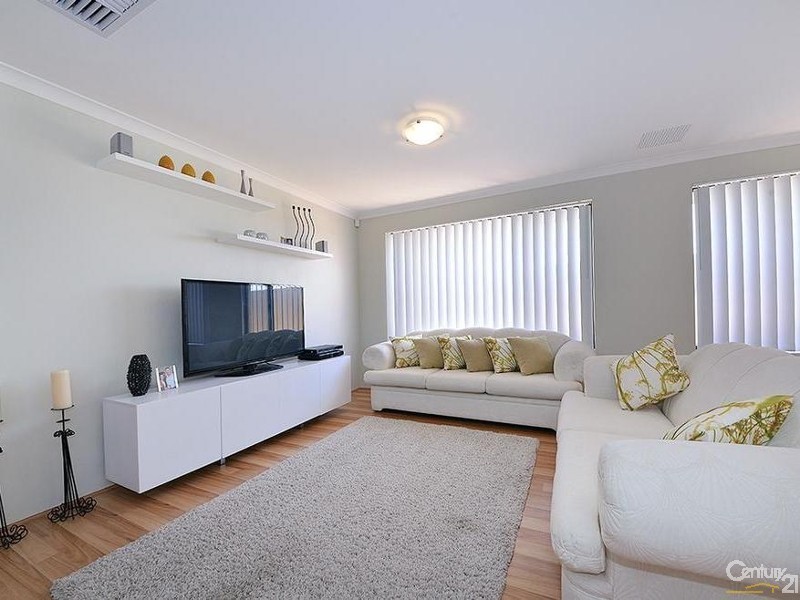 38 Investigator Parade, Jindalee WA 6036