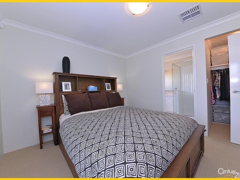 38 Investigator Parade, Jindalee WA 6036