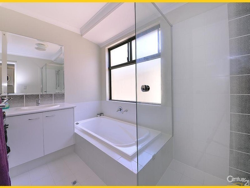 38 Investigator Parade, Jindalee WA 6036