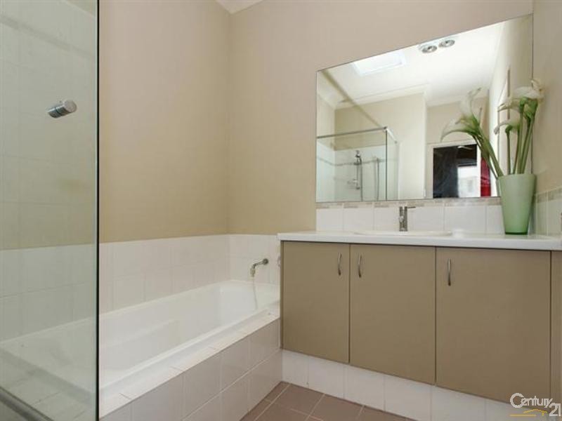 24 Navarre Way, Butler WA 6036