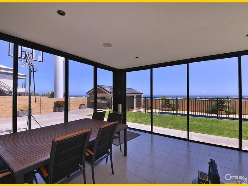 38 Lighthouse Parade, Mindarie WA 6030