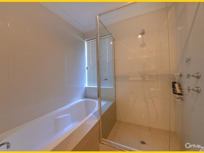 38 Lighthouse Parade, Mindarie WA 6030