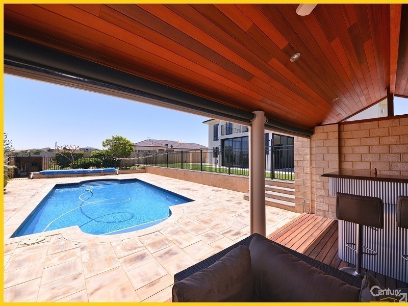 38 Lighthouse Parade, Mindarie WA 6030