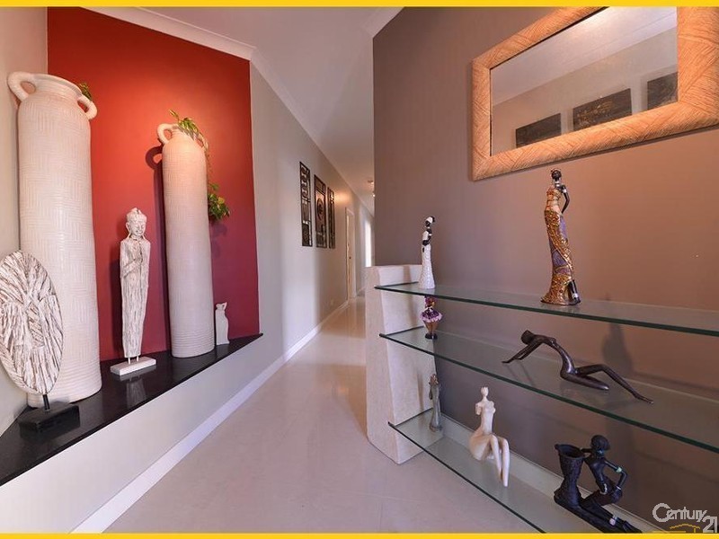 17 Gateshead Loop, Mindarie WA 6030