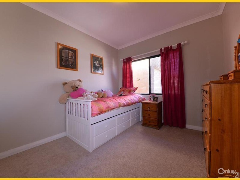 17 Gateshead Loop, Mindarie WA 6030