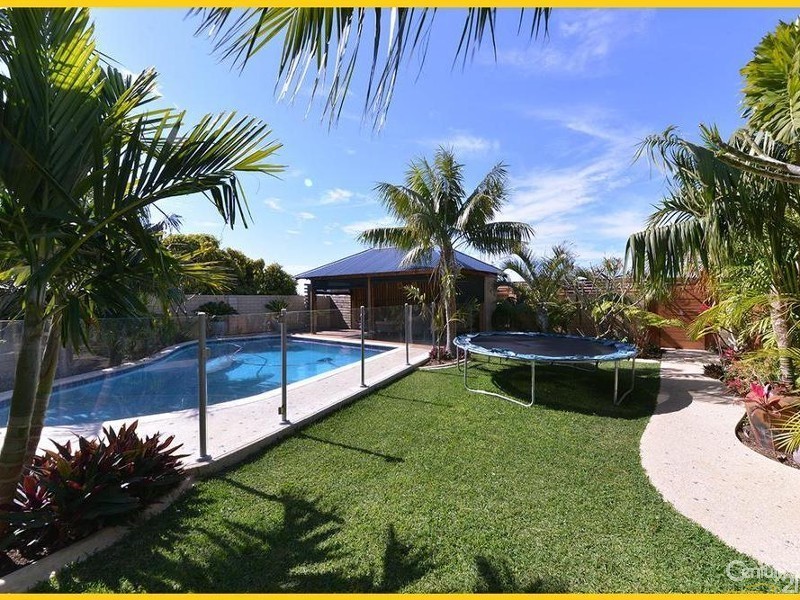 17 Gateshead Loop, Mindarie WA 6030