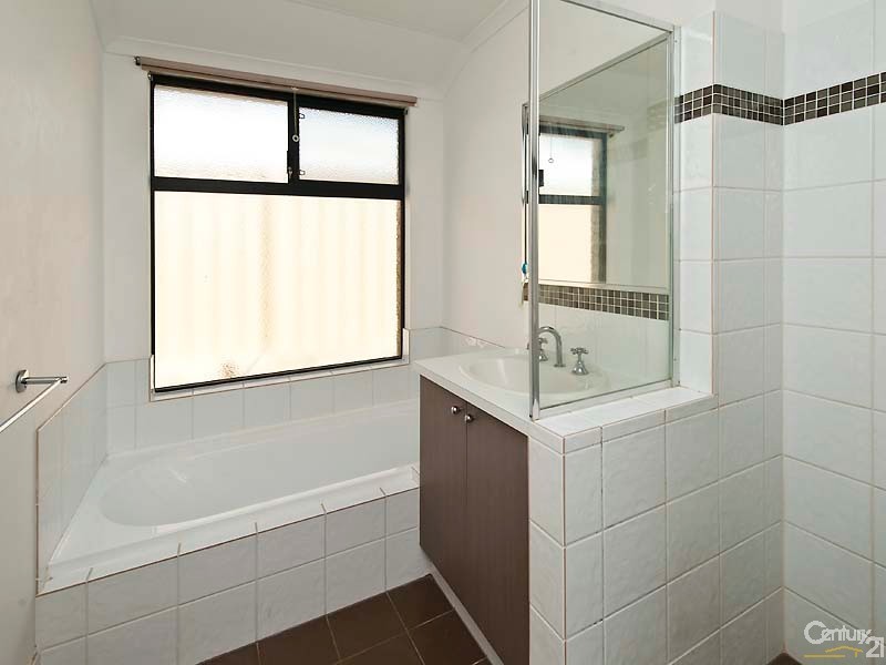 9 Ronsard View, Ridgewood WA 6030